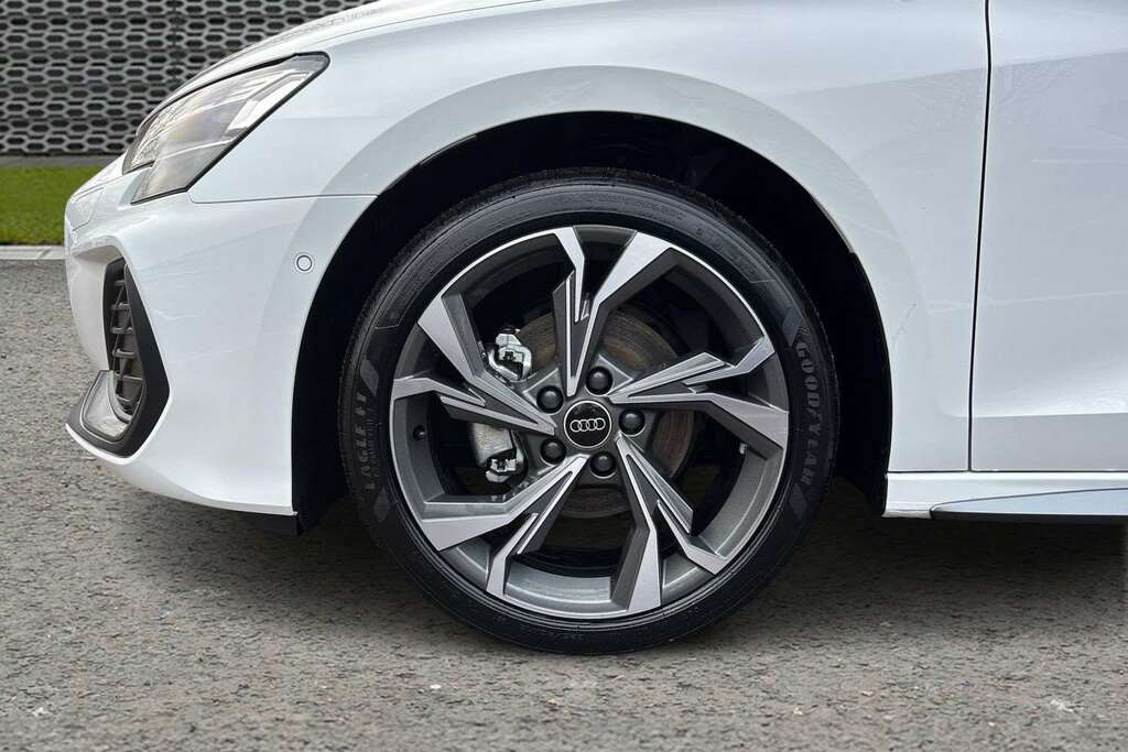 Audi A3 1.5 Tfsi 150 S Line S Tronic 2025 KS75VDO White #5