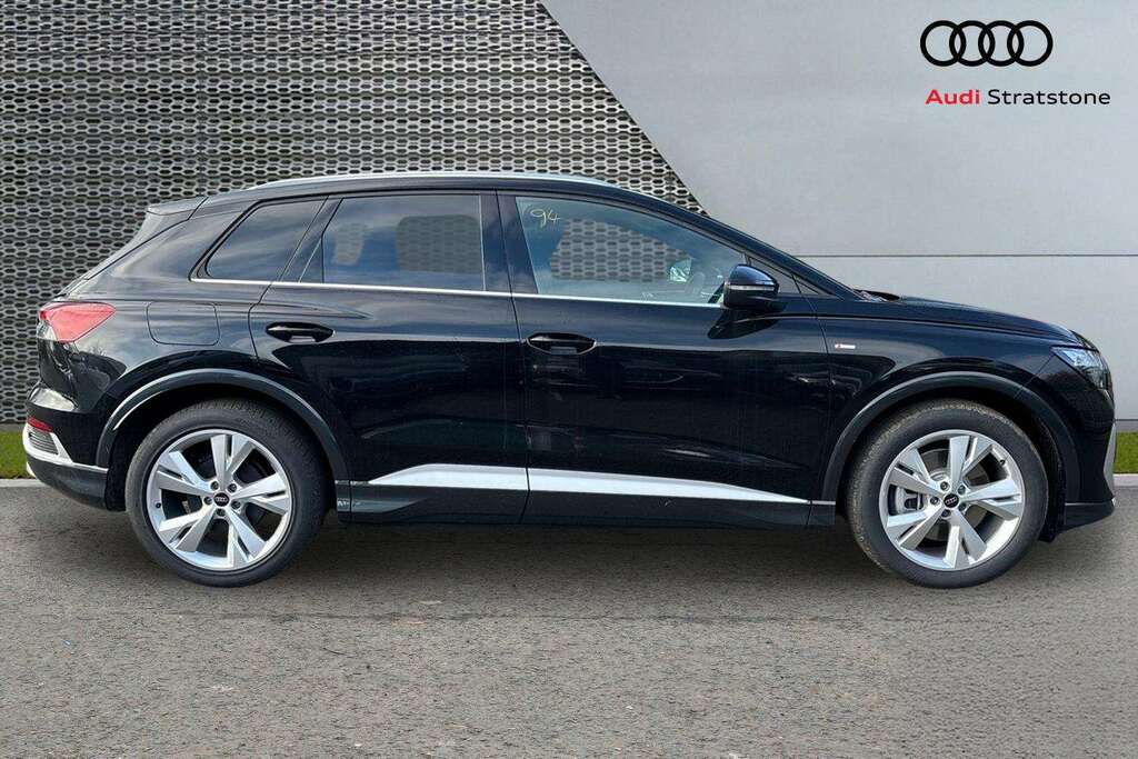 Audi Q4 E Tron 150Kw 40 63Kwh S Line Leather 2026 VX26WJD Black #4