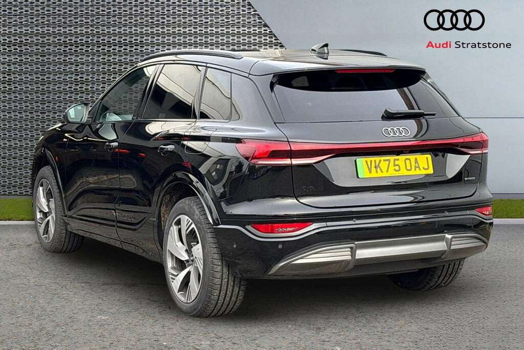 Audi Q6 E-Tron 285Kw Quattro 100Kwh S Line 2025 VK75OAJ Black #3