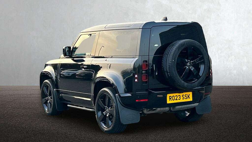 Land Rover Defender 90 3.0 D250 X-dynamic Hse 90 2023 Black #2