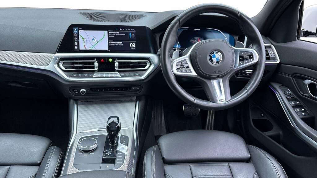 BMW 3 Series 330E M Sport Step 2021 AV21JCX White #6