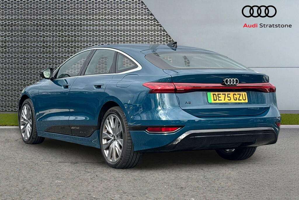 Audi A6 210Kw 83Kwh Sport 2025 DE75GZU Blue #3