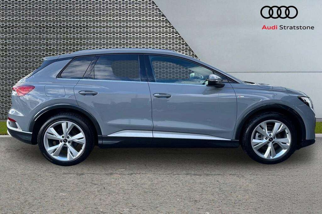 Audi Q4 E Tron 150Kw 40 63Kwh S Line Leather 2026 VX26WJY Grey #4