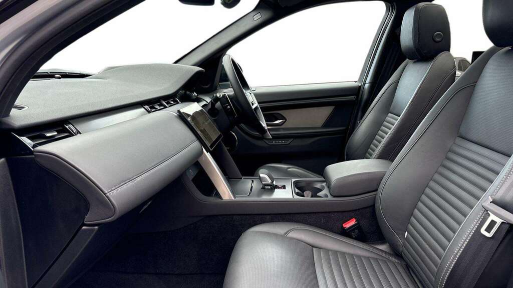 Land Rover Discovery Sport 2.0 D200 Dynamic Hse 7 Seat 2025 KO74WSE Silver #3