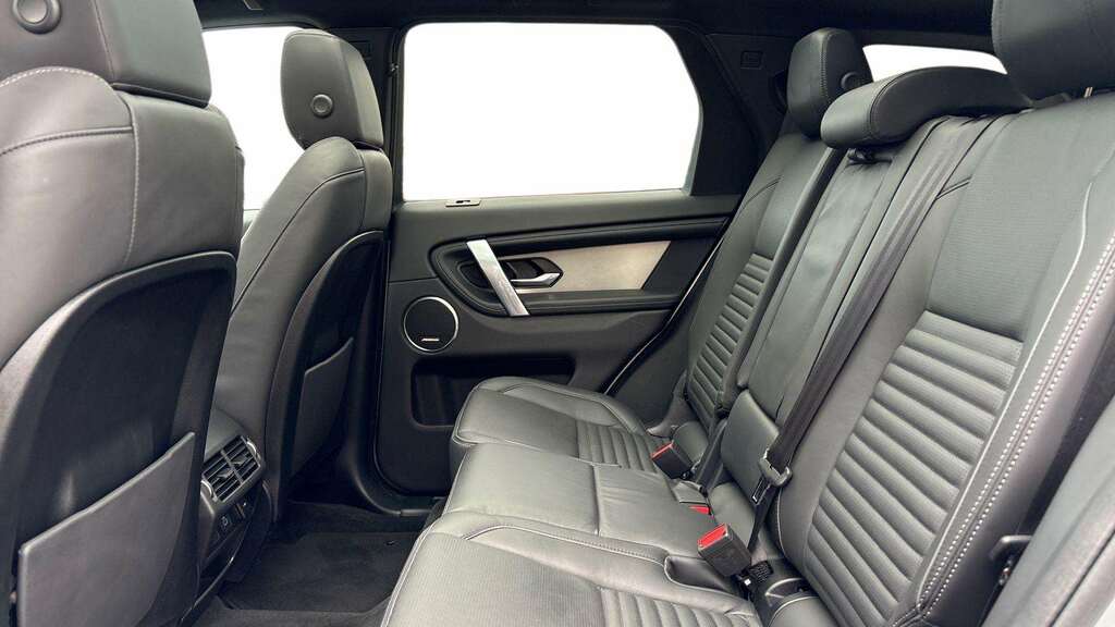 Land Rover Discovery Sport 2.0 D200 Dynamic Hse 7 Seat 2025 KO74WSE Silver #4