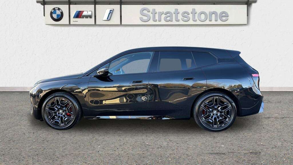 BMW iX 300Kw Xdrive45 M Sport 101Kwh 2025 KS75OGD Black #4