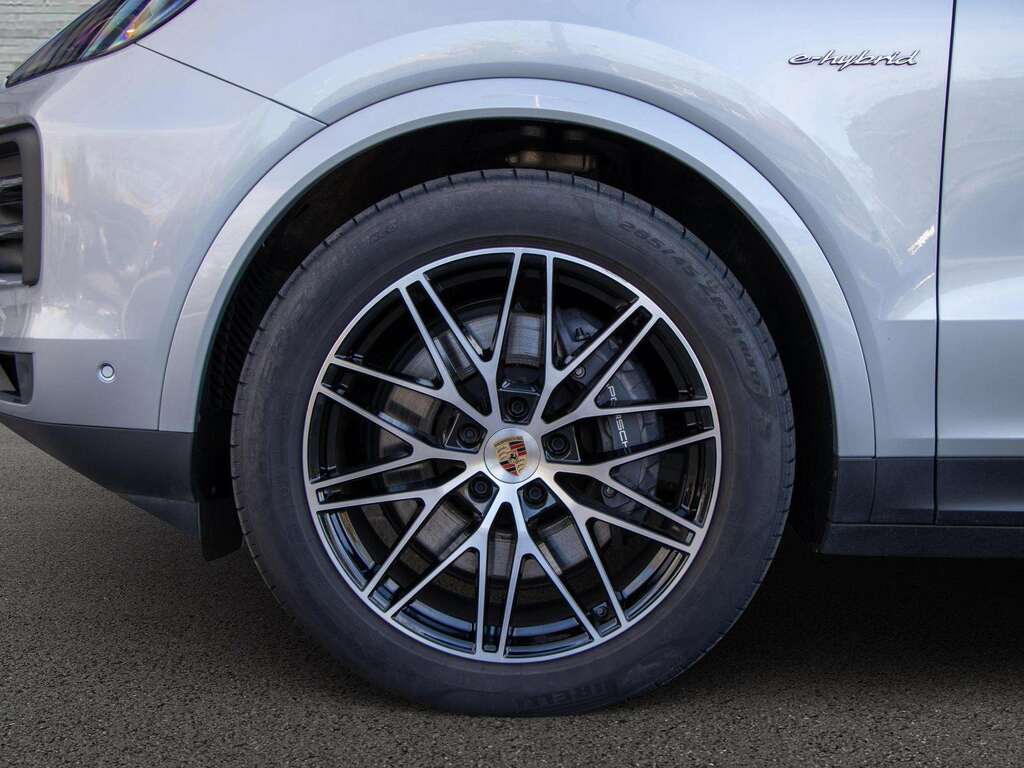 Porsche Cayenne E-hybrid Tiptronic S 2025 AE25RZC Silver #4