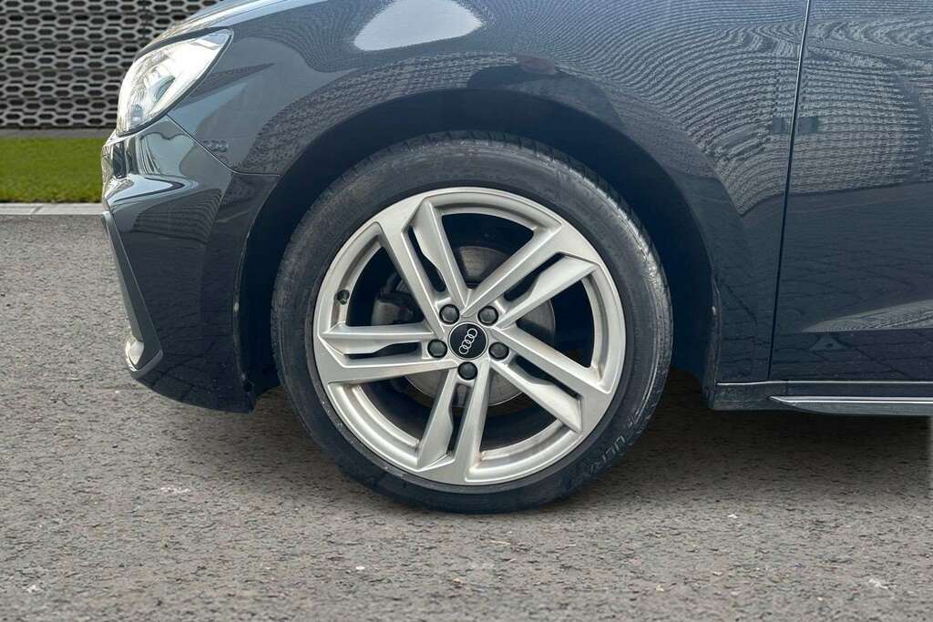 Audi A1 30 Tfsi 110 S Line 2022 FM72MYU Black #5