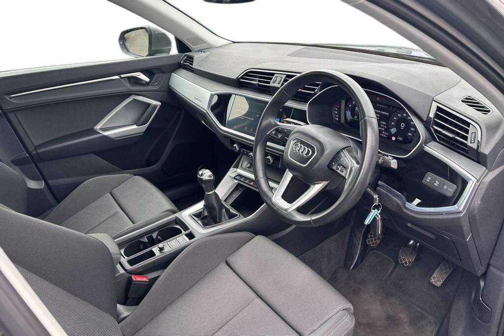 Audi Q3 35 Tfsi Sport 2023 SA23XYH Grey #6