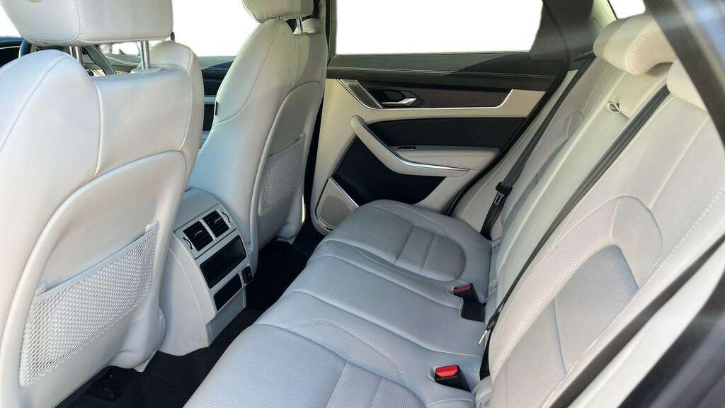 Jaguar F-Pace 2.0 D200 R-dynamic Hse Black Awd 2024 GD73NUA Blue #4