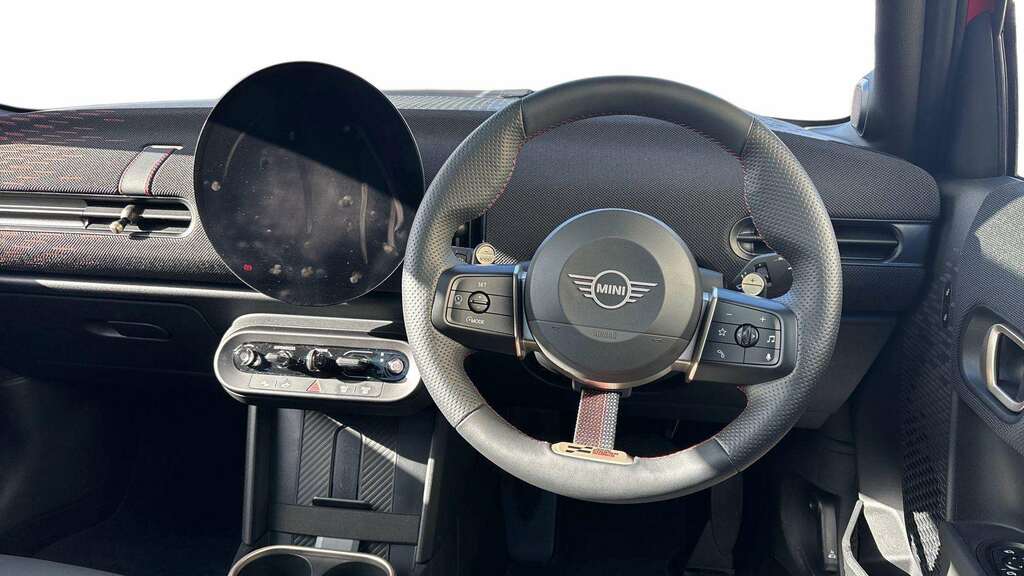 Mini Hatch 1.5 C Sport 2025 YE25VVM Red #6