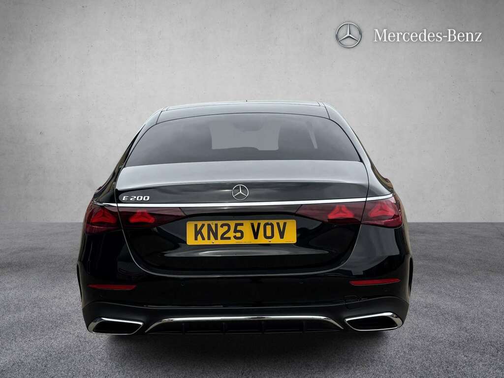 Mercedes-Benz E Class E200 Amg Line Premium 9G-tronic 2025 KN25VOV Black #6