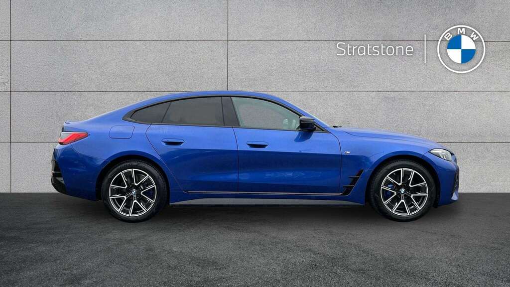 BMW i4 400Kw M50 83.9Kwh 18 Alloy 2025 YG75KZZ Blue #3