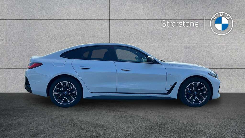 BMW i4 400Kw M50 83.9Kwh 18 Alloy 2025 YG75WEV White #3