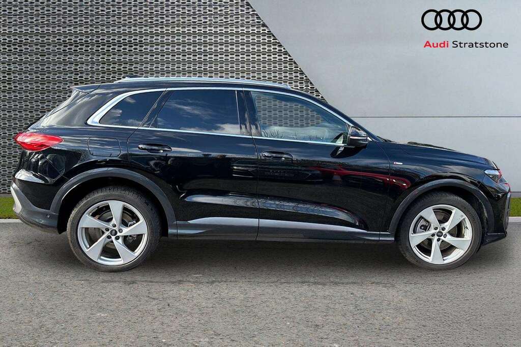 Audi Q5 2.0 Tdi Quattro S Line S Tronic 2025 VK75NJY Black #4