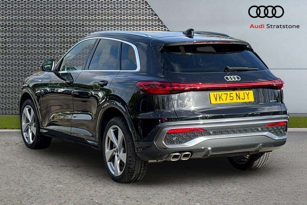 Audi Q5 2.0 Tdi Quattro S Line S Tronic 2025 VK75NJY Black #3