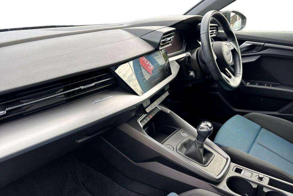 Audi A3 30 Tfsi Sport 2023 LP73FVV Black #2
