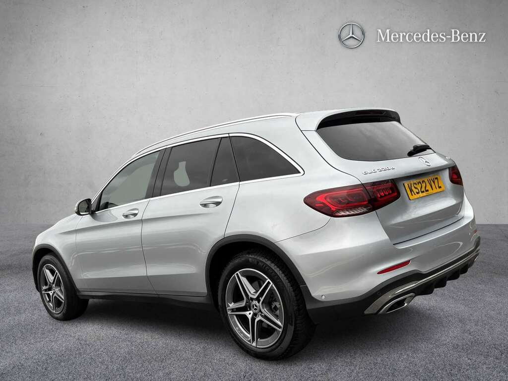 Mercedes-Benz GLC Class 220D 4Matic Amg Line 9G-tronic 2022 KS22VYZ Silver #2
