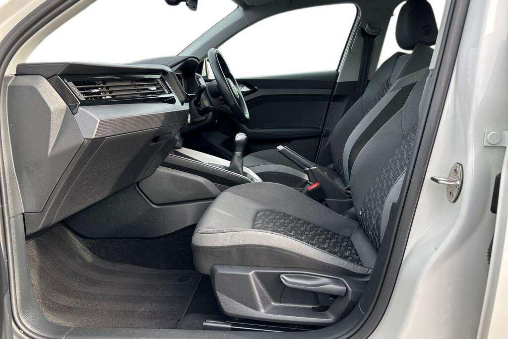 Audi A1 30 Tfsi 110 Sport 2023 DX73WMA White #6