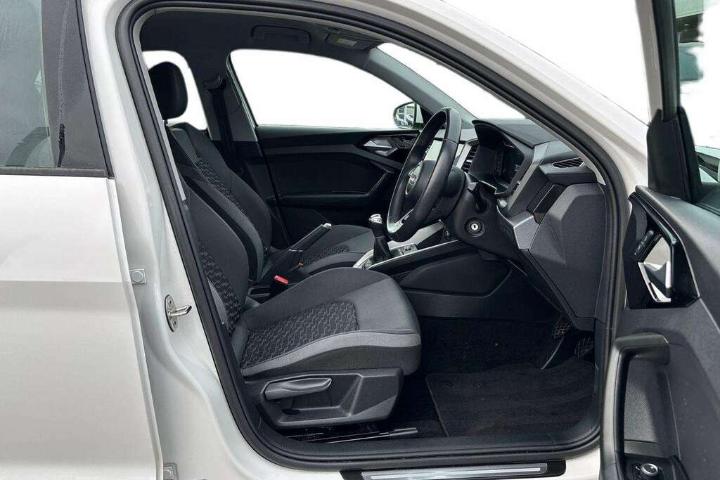 Audi A1 30 Tfsi 110 Sport 2023 DX73WMA White #2