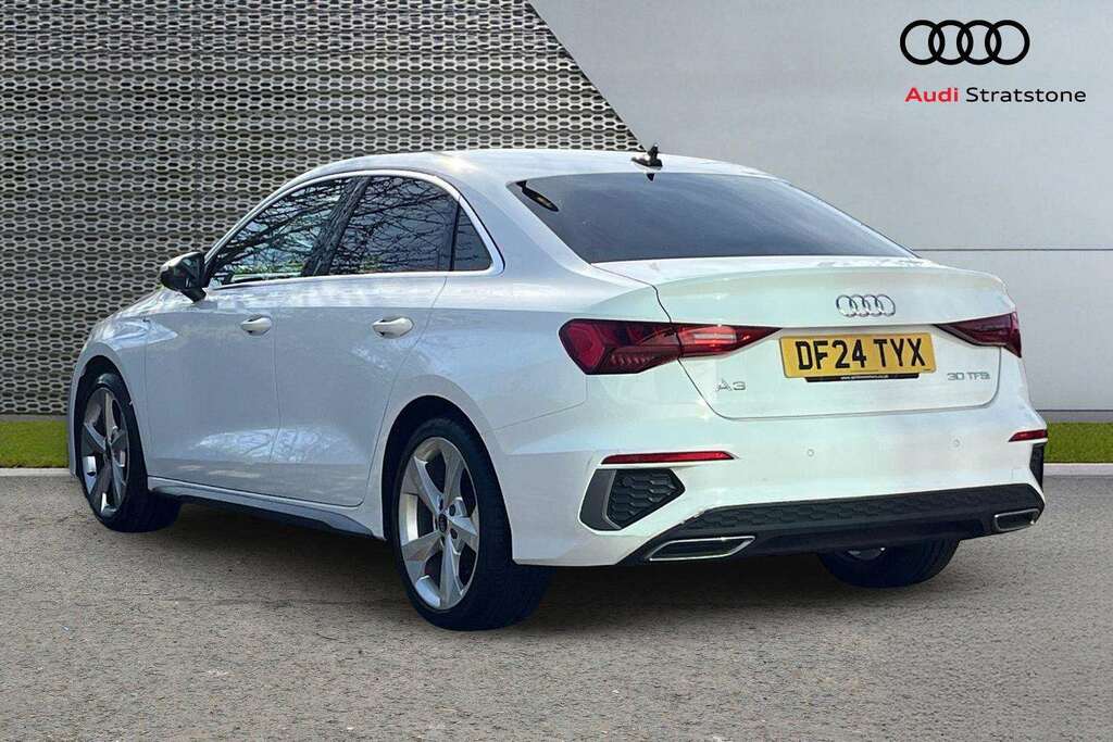Audi A3 30 Tfsi S Line S Tronic 2024 DF24TYX White #3