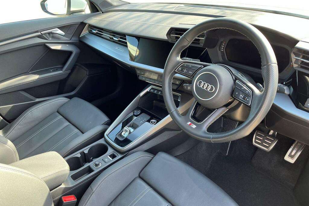 Audi A3 30 Tfsi S Line S Tronic 2024 DF24TYX White #6