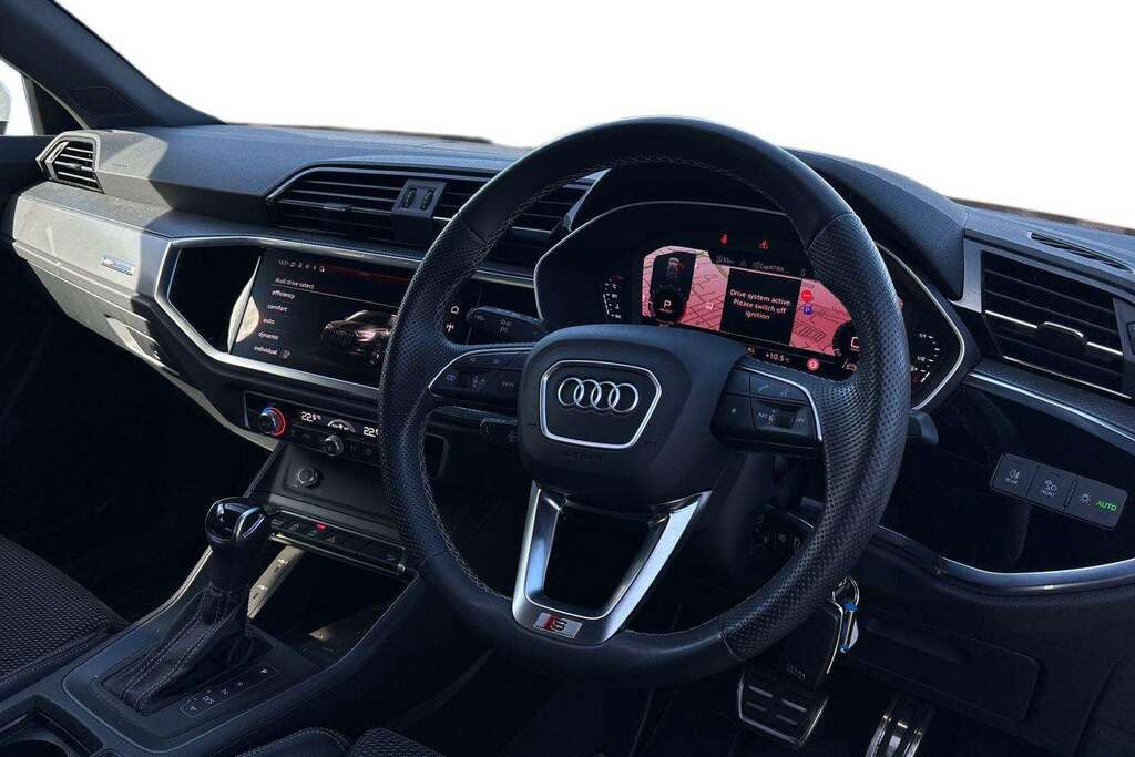 Audi Q3 35 Tfsi S Line S Tronic 2023 MA23WJV White #6