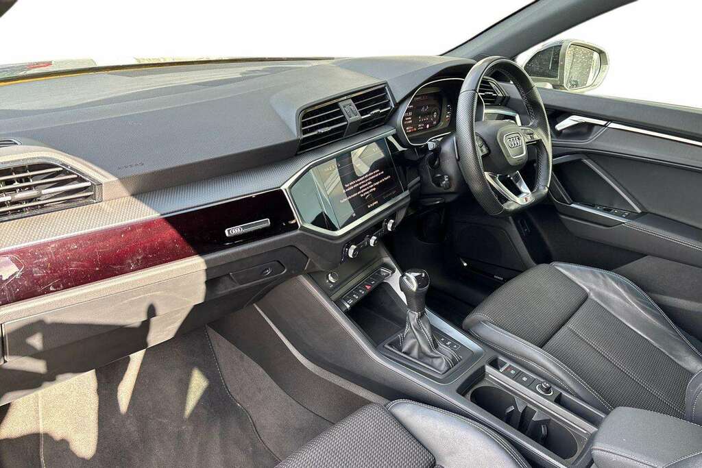 Audi Q3 35 Tdi Black Edition S Tronic 2023 MV23ZYE Grey #2