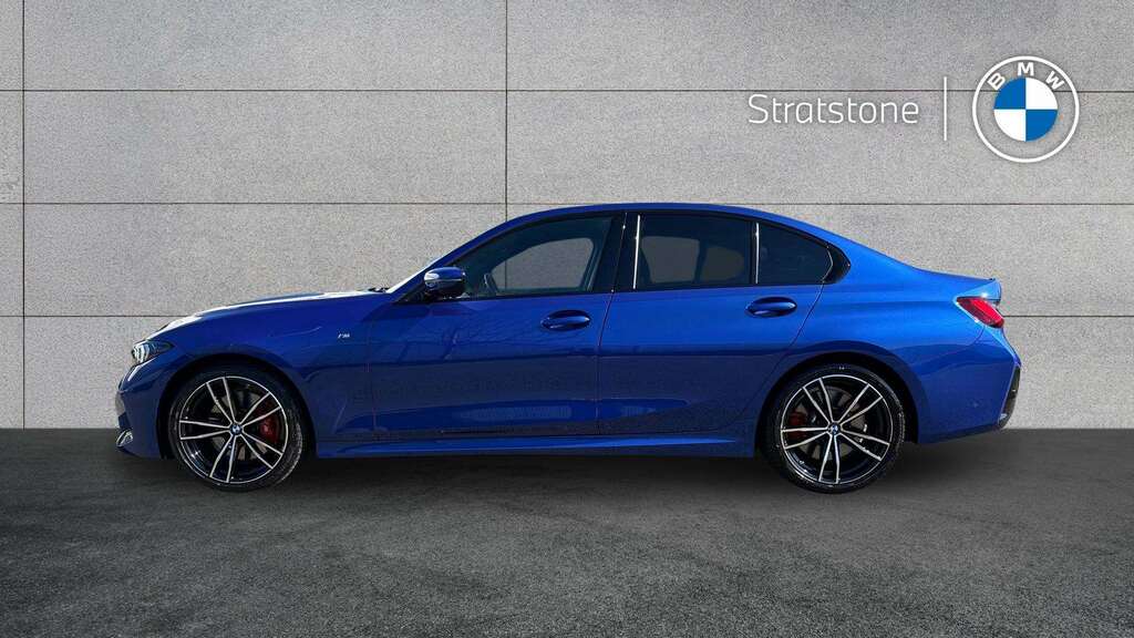 BMW 3 Series 320D Mht M Sport Step 2023 Blue #4