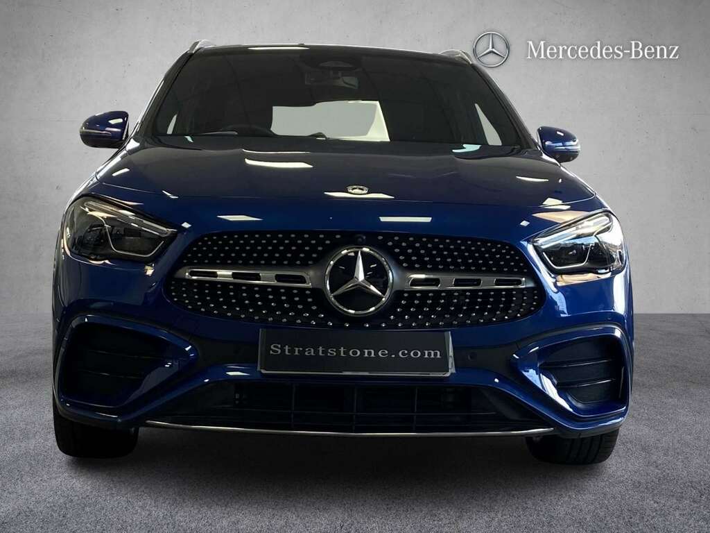 Mercedes-Benz GLA Class 220D 4Matic Amg Line Premium Plus 2024 KN74TKC Blue #2