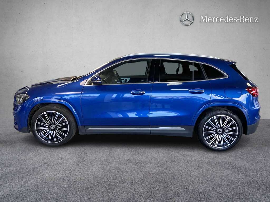 Mercedes-Benz GLA Class 220D 4Matic Amg Line Premium Plus 2024 KN74TKC Blue #3