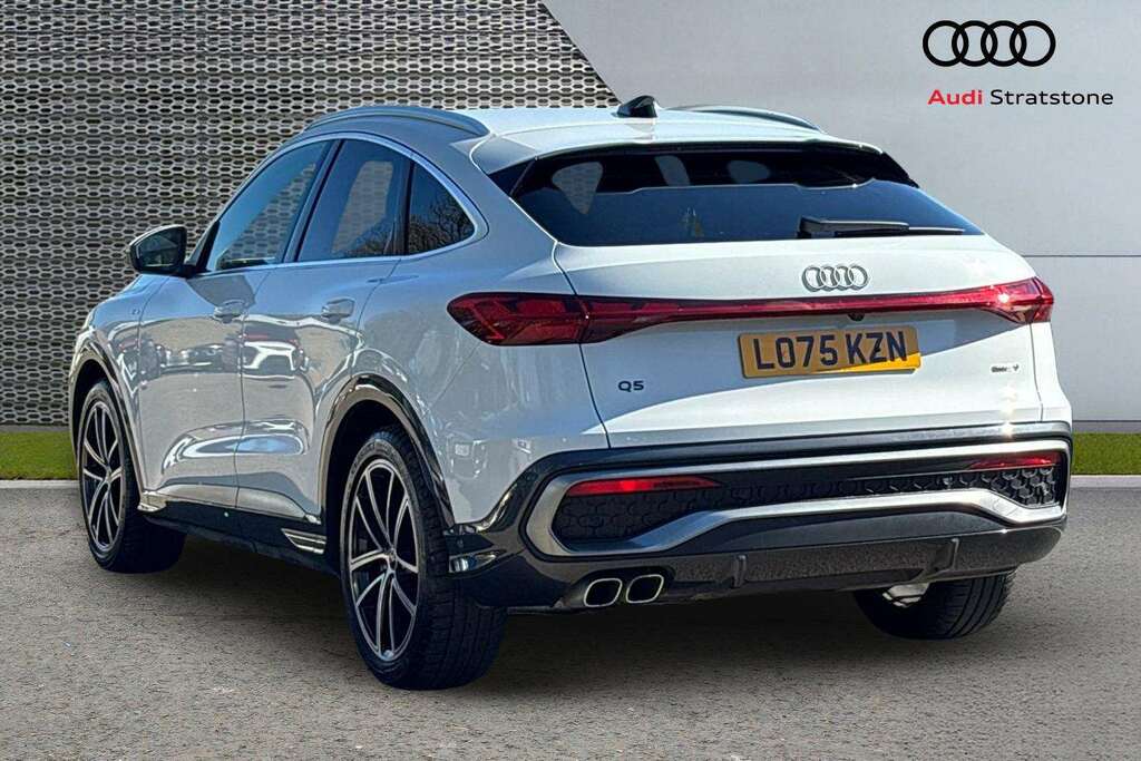 Audi Q5 2.0 Tdi Quattro Launch Edition S Tronic 2025 LO75KZN #3