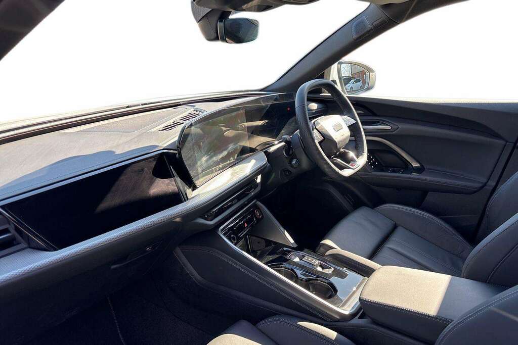 Audi Q5 2.0 Tdi Quattro Launch Edition S Tronic 2025 LO75KZN #2