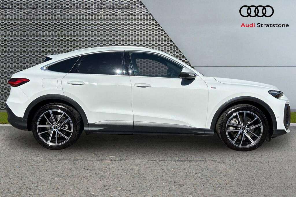 Audi Q5 2.0 Tdi Quattro Launch Edition S Tronic 2025 LO75KZN #4