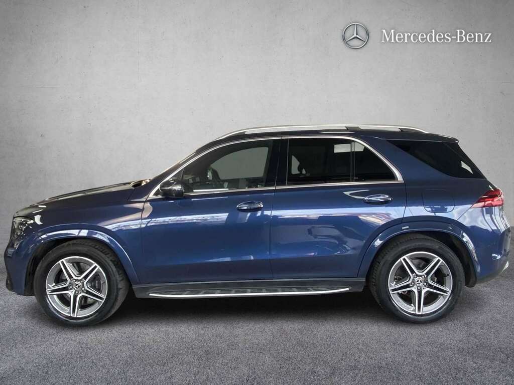 Mercedes-Benz GLE Class 400E 4Matic Amg Line 9G-tronic 2024 KJ24OTM Blue #2