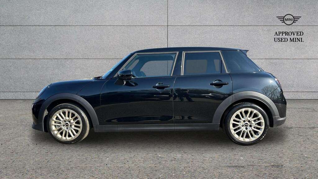 Mini Hatch 2.0 S Exclusive 2025 YC25HNM Black #4