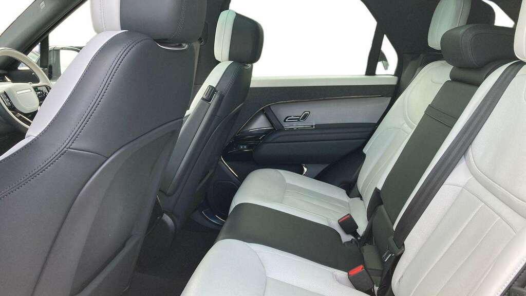 Land Rover Range Rover Sport 3.0 D250 Edition 2025 BT25PFY Grey #4