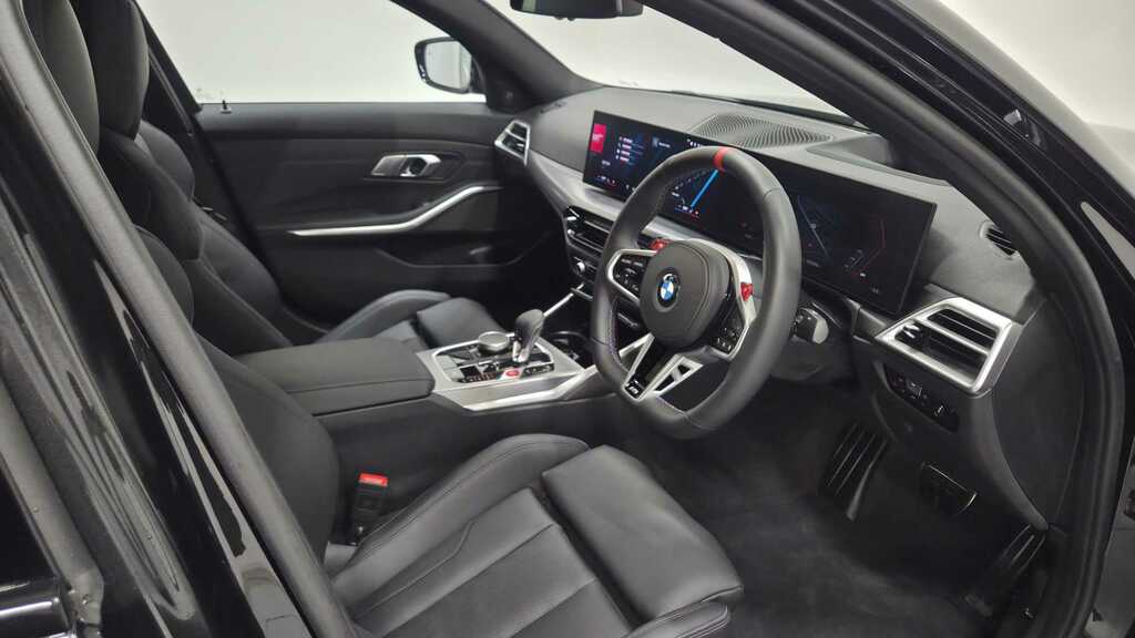 BMW M3 Xdrive 530 Competition M Step 2026 YN75EKY Black #6