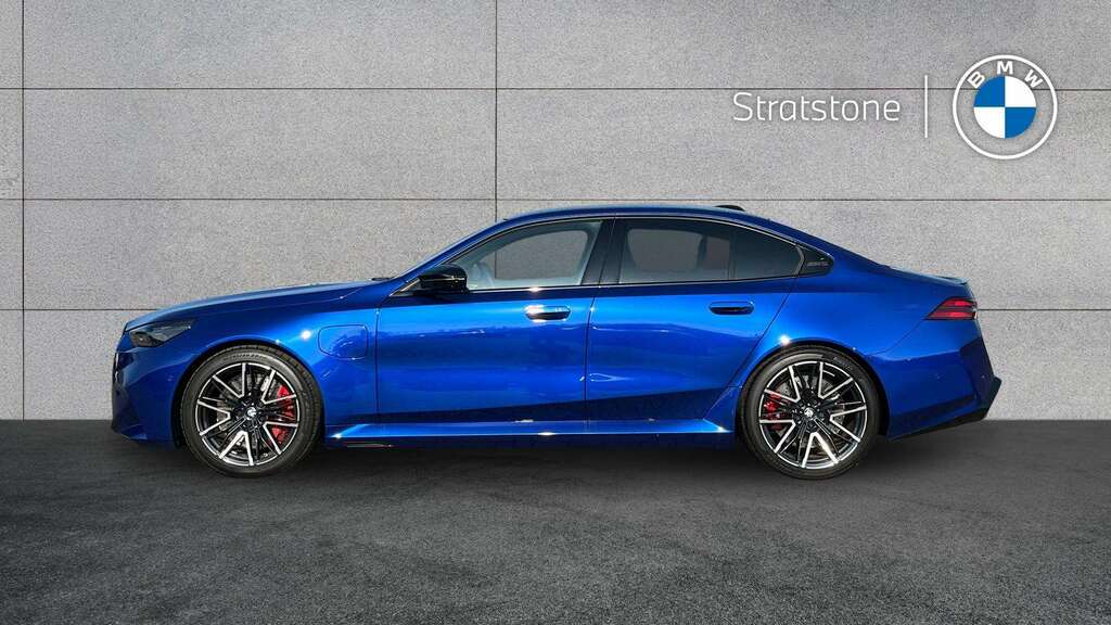 BMW M5 Dct 2026 YA75UVZ Blue #4