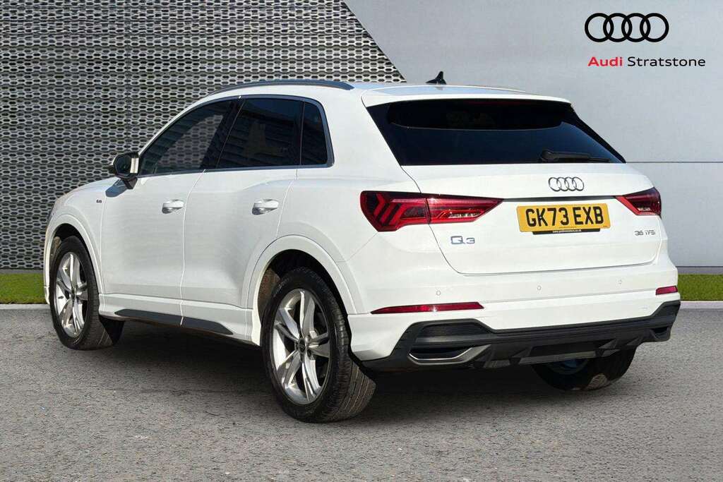 Audi Q3 35 Tfsi S Line S Tronic 2023 GK73EXB White #3