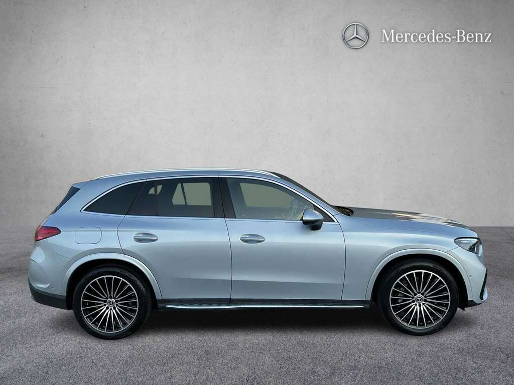 Mercedes-Benz GLC Class 300D 4Matic Amg Line Premium 9G-tronic 2023 EA23NKX Silver #2
