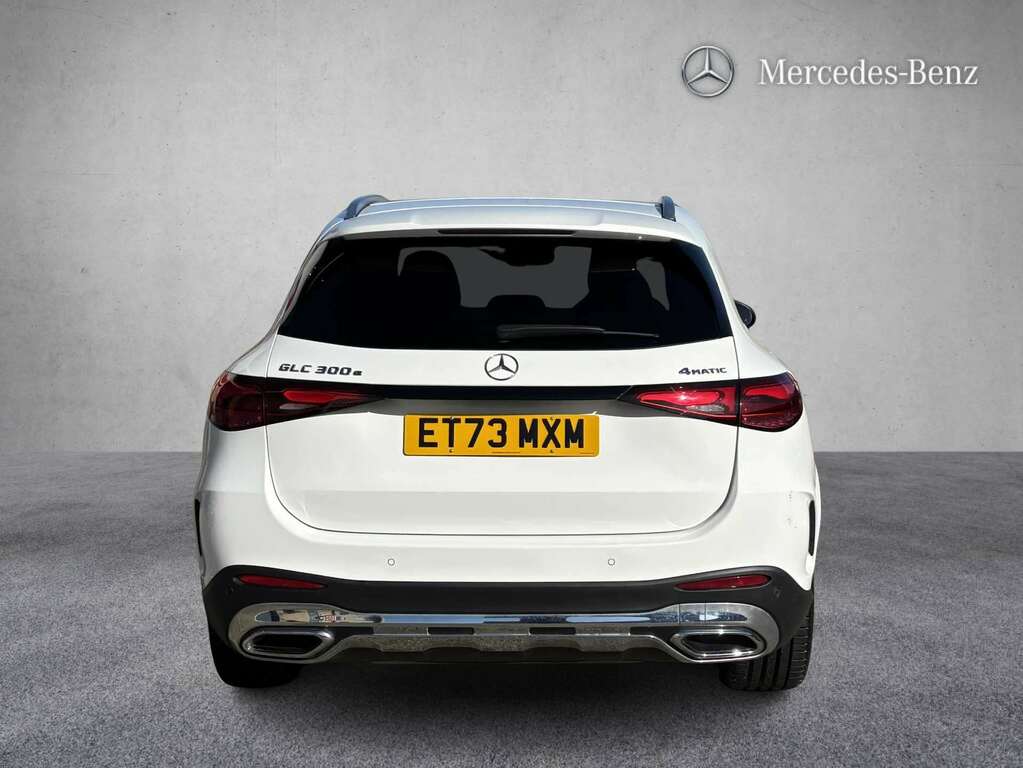 Mercedes-Benz GLC Class 300E 4Matic Amg Line 9G-tronic 2024 ET73MXM White #6