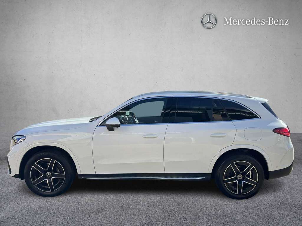 Mercedes-Benz GLC Class 300E 4Matic Amg Line 9G-tronic 2024 ET73MXM White #5