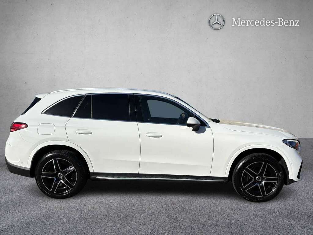 Mercedes-Benz GLC Class 300E 4Matic Amg Line 9G-tronic 2024 ET73MXM White #3