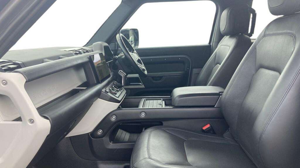 Land Rover Defender 90 3.0 D250 Hse 90 2023 BJ23DBZ Grey #3