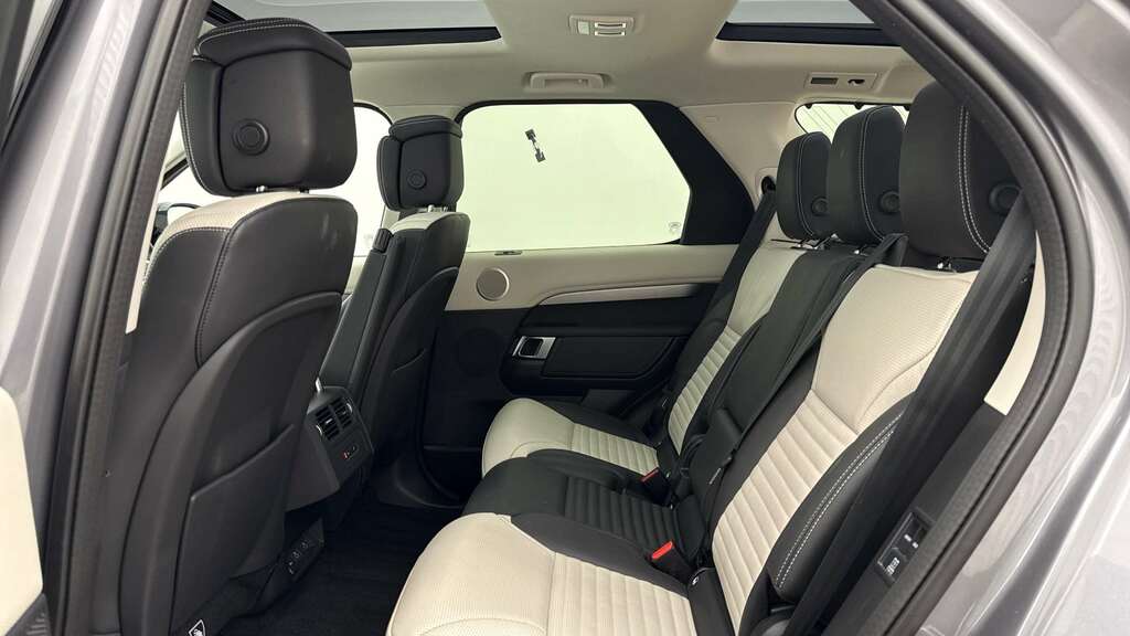 Land Rover Discovery 3.0 D350 Dynamic Hse 2025 KO74UMM Grey #4