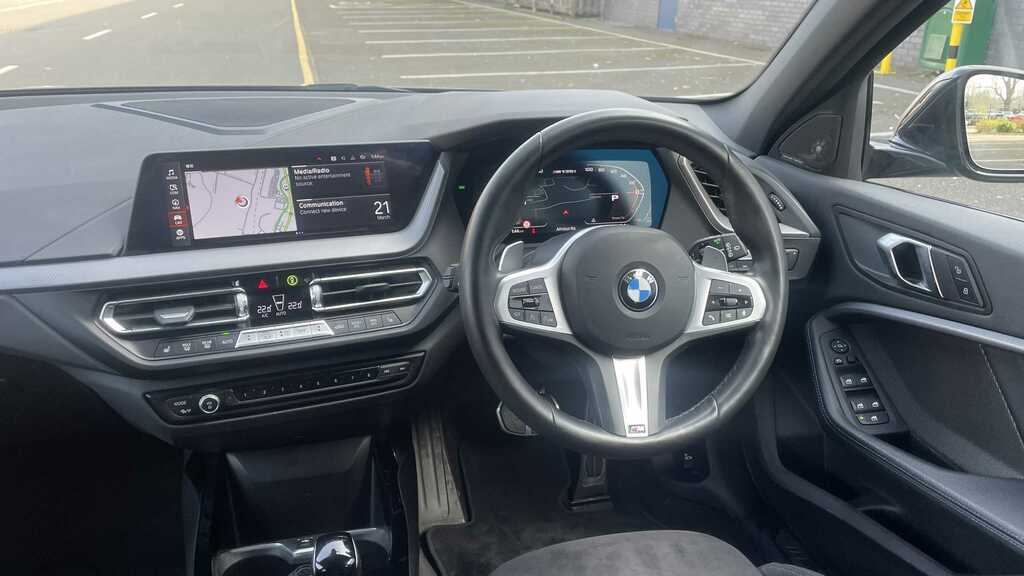 BMW 1 Series M135i Xdrive Step 2023 FD73WRV Black #4
