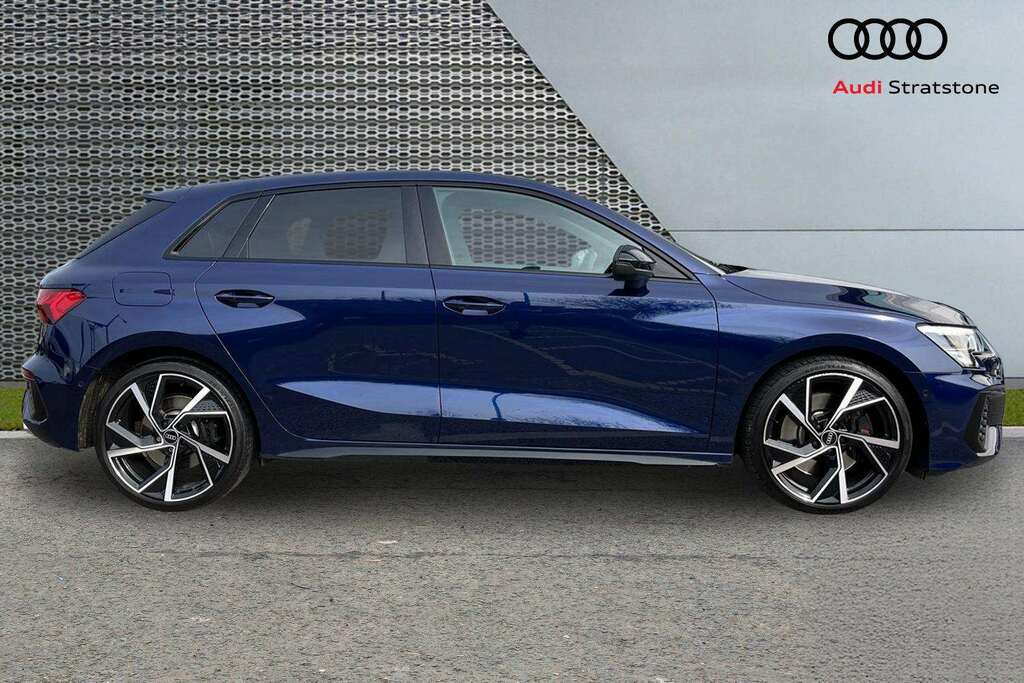 Audi A3 S3 Tfsi Black Edition Quattro S Tronic 2023 DA73GZU Blue #4