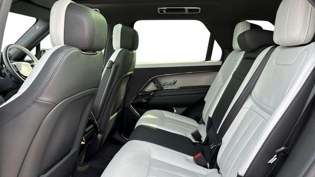 Land Rover Range Rover Sport 3.0 P460e Dynamic Se 2024 MJ24FSA Black #4