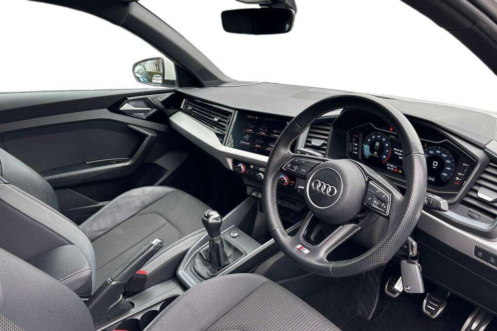 Audi A1 30 Tfsi 110 S Line 2022 KE22PVD White #6